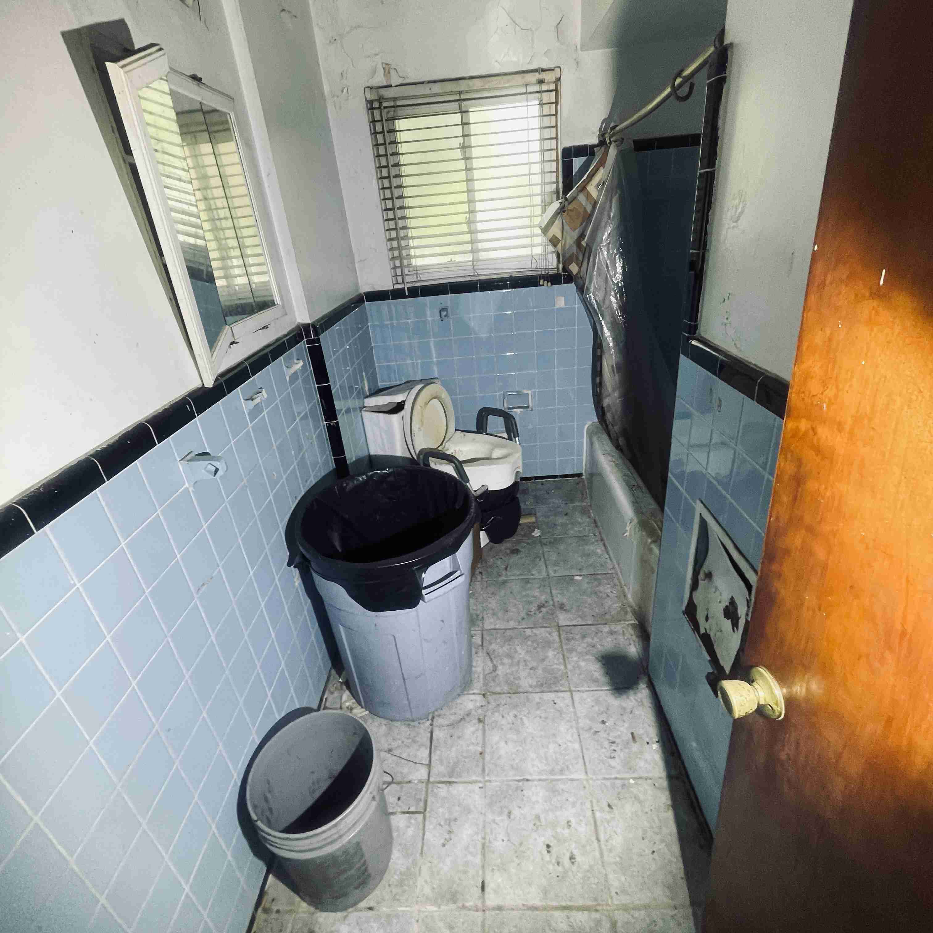 14241 Coyle (25).jpg